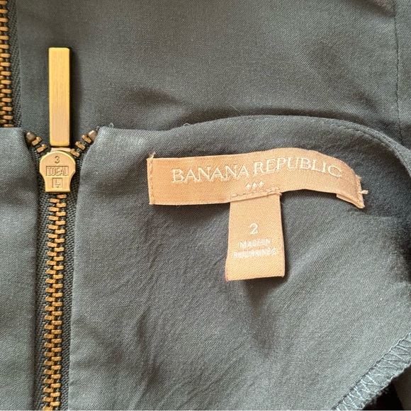 Banana Republic Dark Teal Long Sleeve Peplum Blouse with Back Zipper Size 2 - Picture 3 of 3